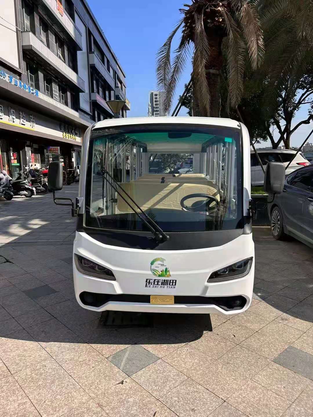 樂(lè)在湖田，坐上休閑觀光車一起來(lái)體驗(yàn)未來(lái)鄉(xiāng)村田園生活
